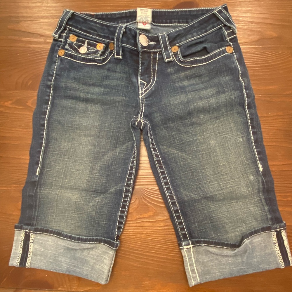 True Religion Sophie Rainbow Bermuda Shorts Size 29